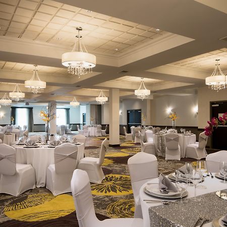 Crowne Plaza Chicago Sw - Burr Ridge By Ihg Hotel Екстериор снимка