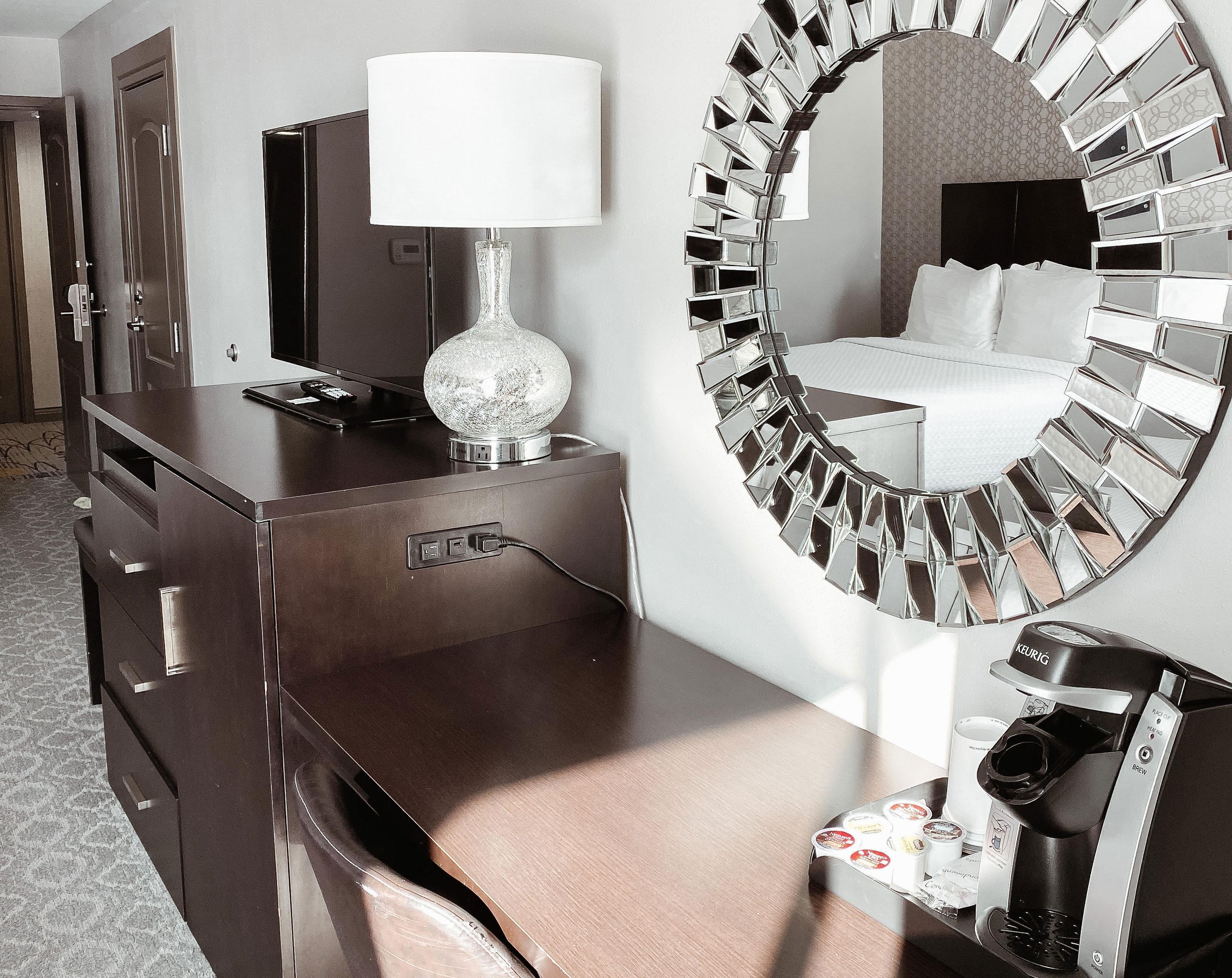Crowne Plaza Chicago Sw - Burr Ridge By Ihg Hotel Екстериор снимка