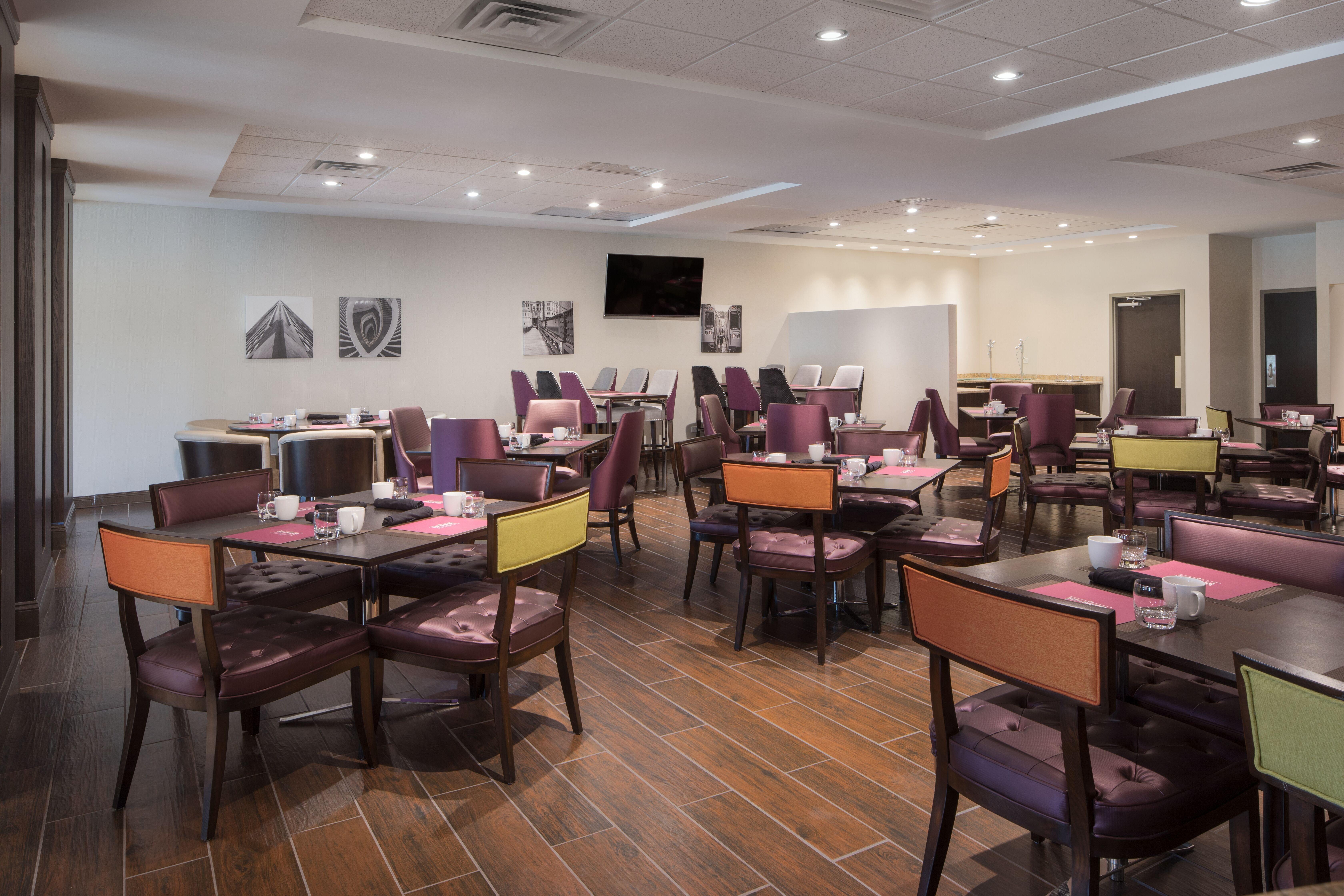 Crowne Plaza Chicago Sw - Burr Ridge By Ihg Hotel Екстериор снимка