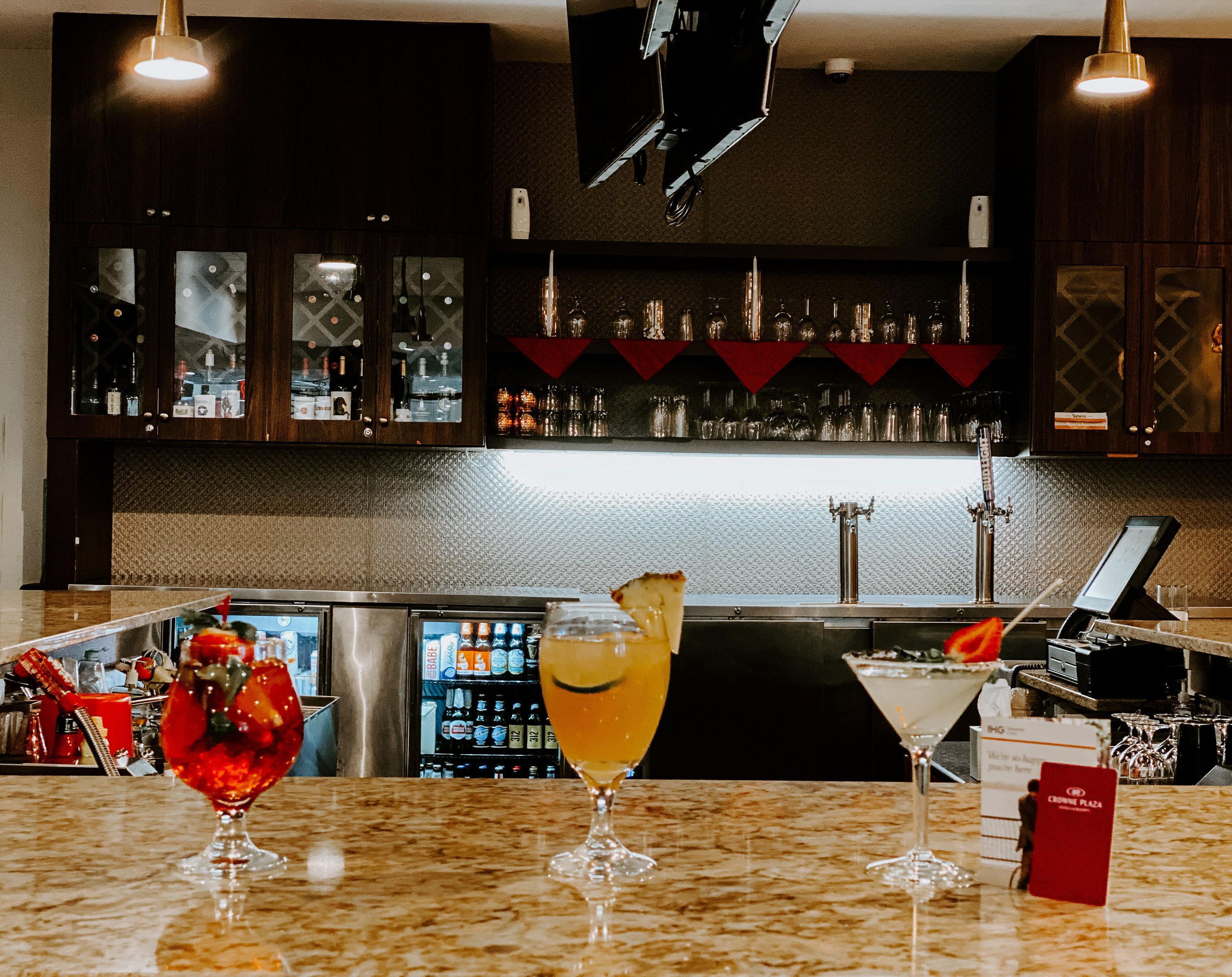 Crowne Plaza Chicago Sw - Burr Ridge By Ihg Hotel Екстериор снимка
