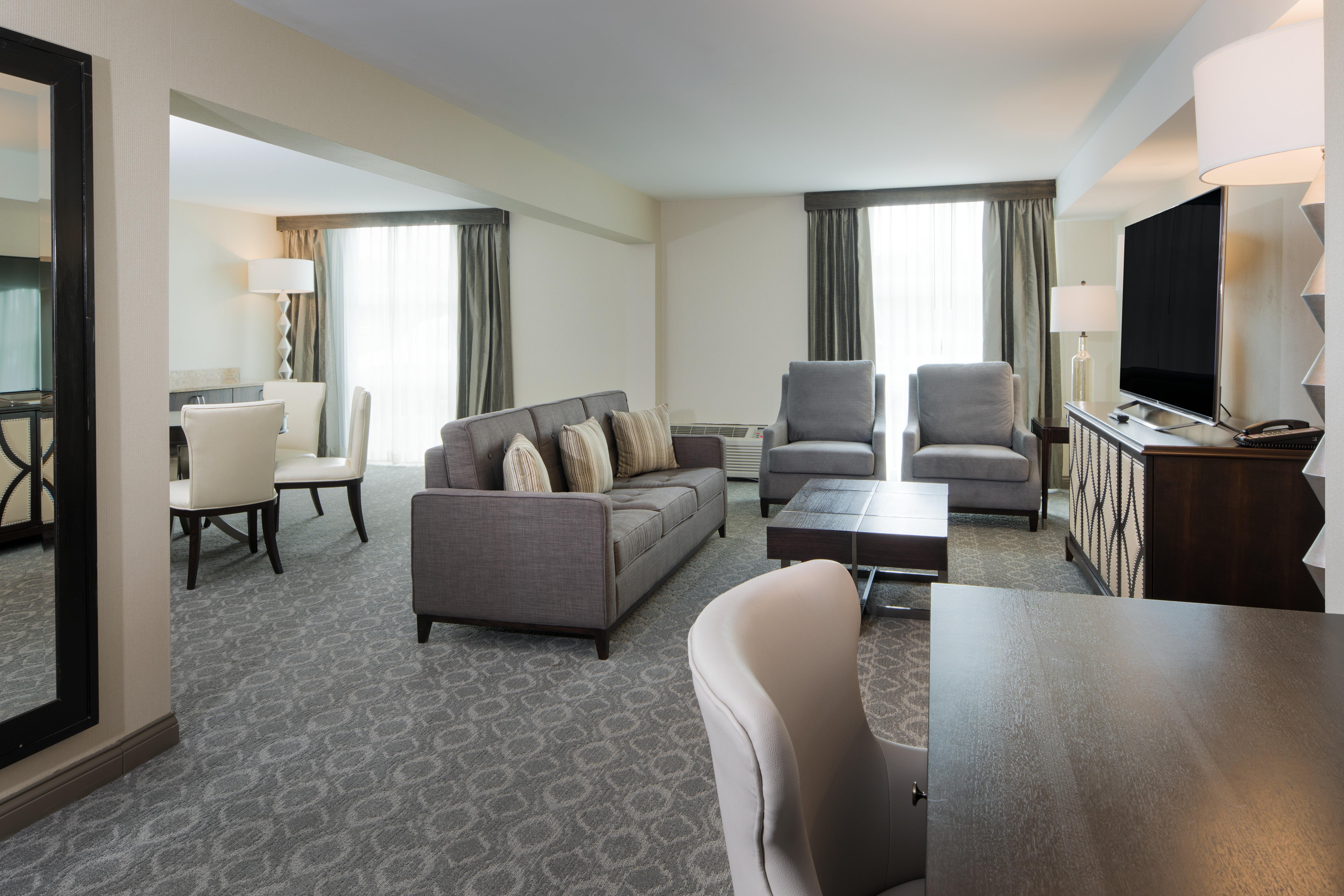 Crowne Plaza Chicago Sw - Burr Ridge By Ihg Hotel Екстериор снимка