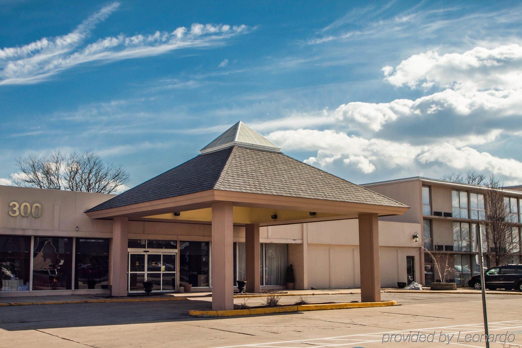 Crowne Plaza Chicago Sw - Burr Ridge By Ihg Hotel Екстериор снимка
