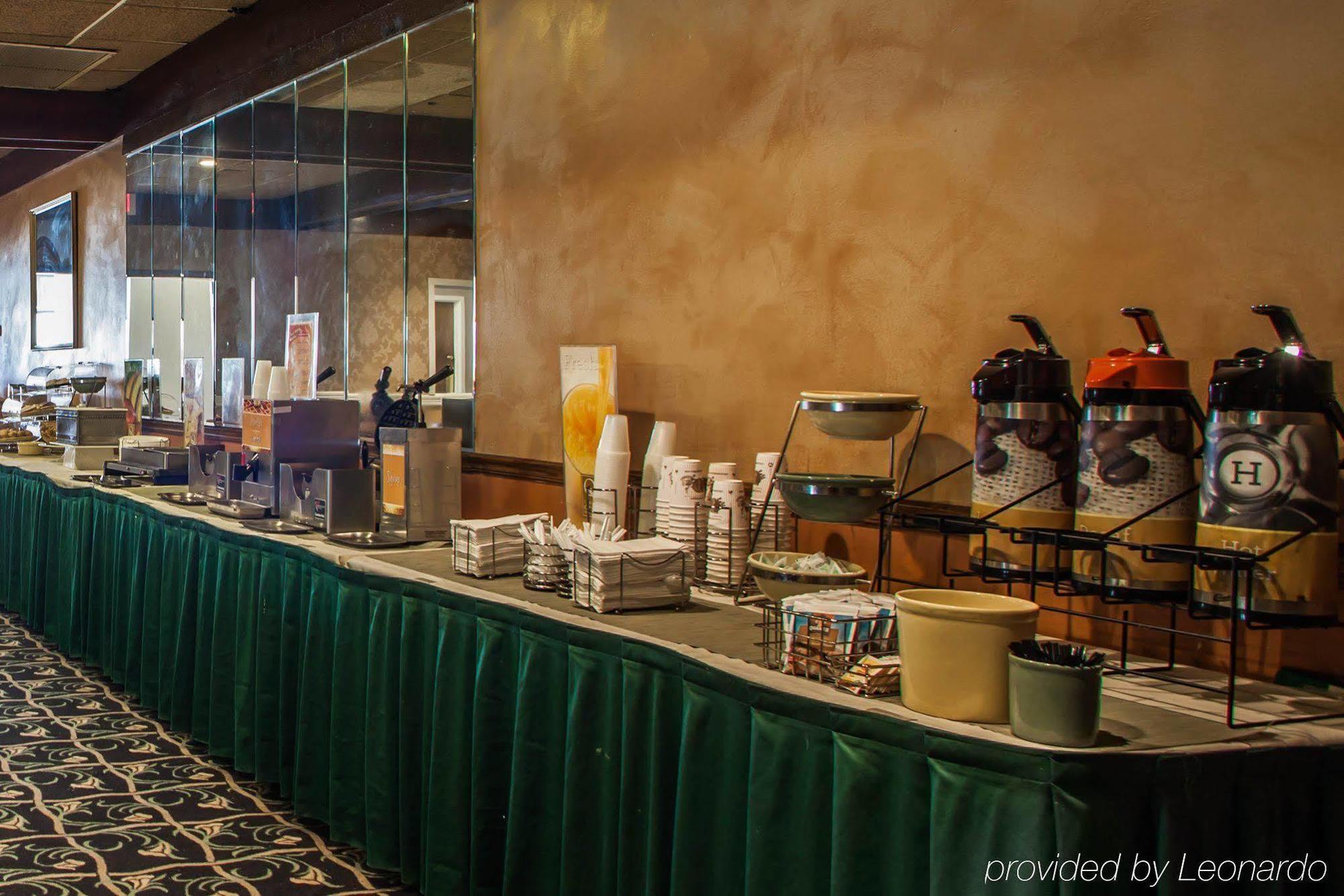 Crowne Plaza Chicago Sw - Burr Ridge By Ihg Hotel Екстериор снимка
