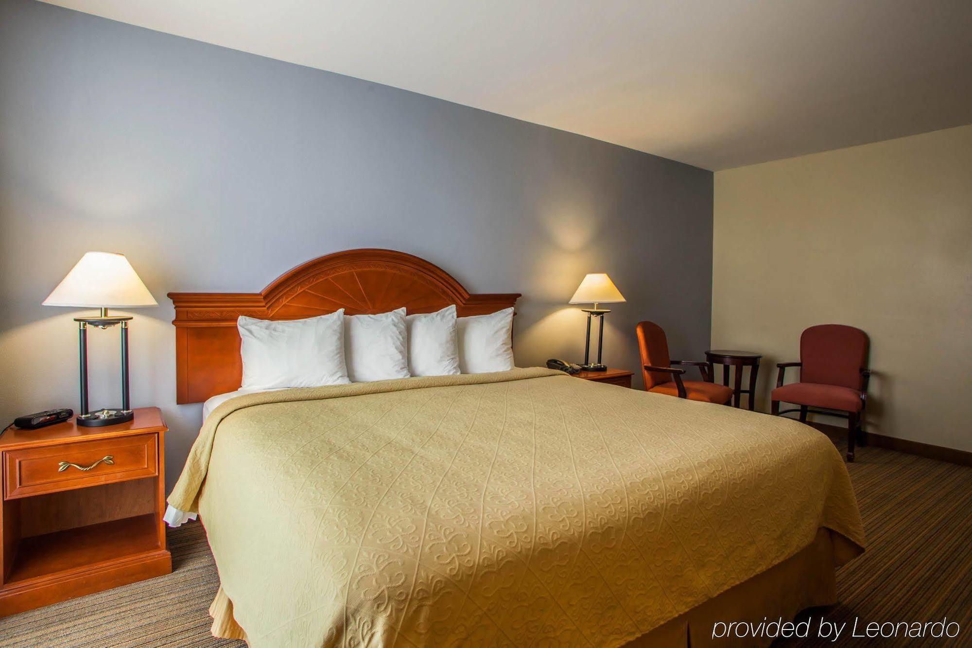 Crowne Plaza Chicago Sw - Burr Ridge By Ihg Hotel Екстериор снимка
